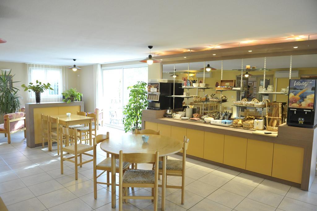 Brit Hotel Essentiel Millau Zewnętrze zdjęcie